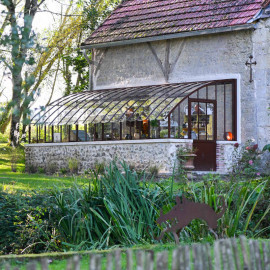 Serre Chambord sur muret chez MELAIN MOTOCULTURE